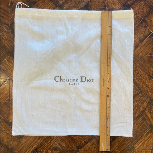 Christian Dior White Dust Bag - Picture 1 of 2